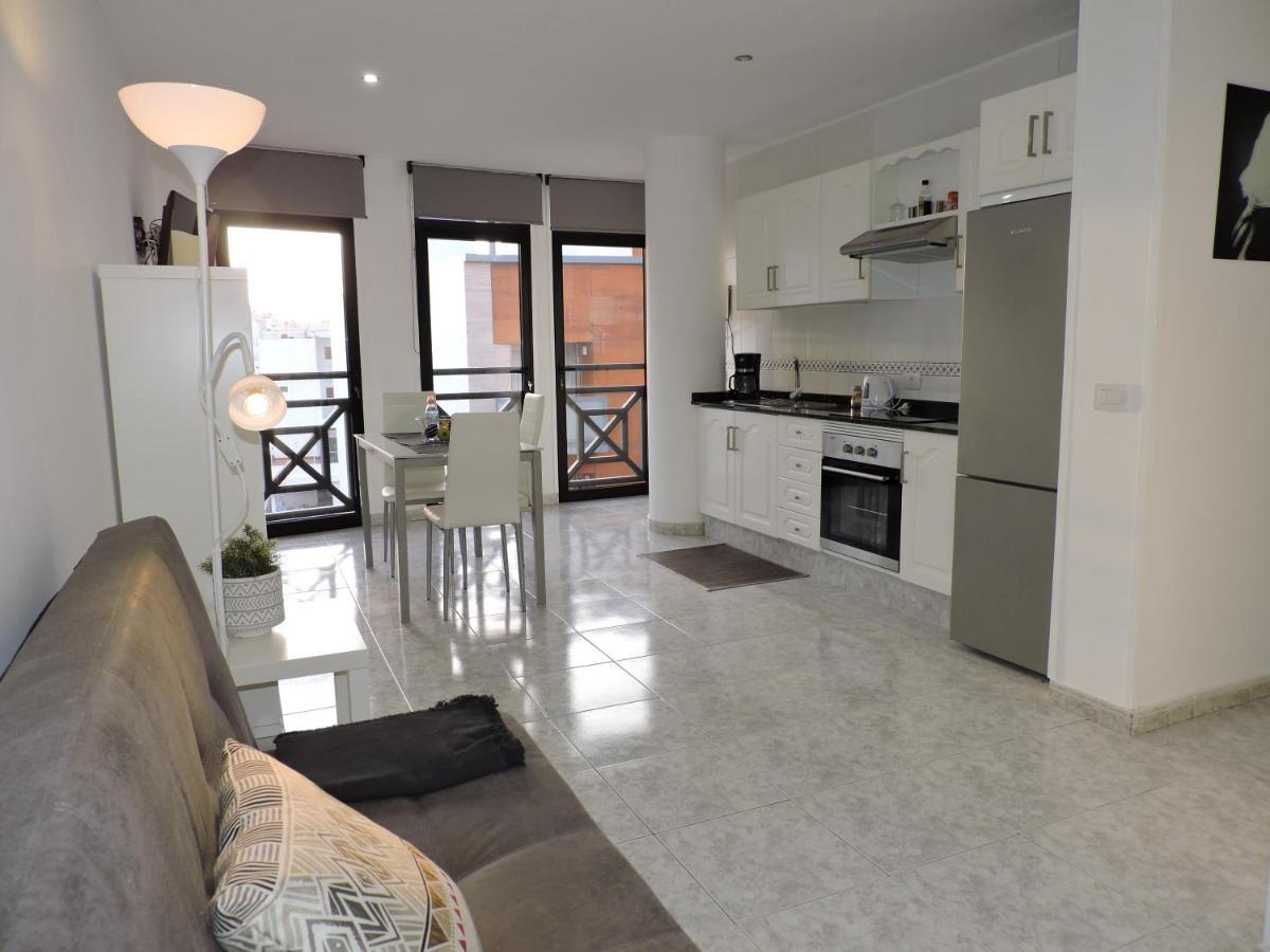 Casas Insel, Apartamentos En El Centro De Los Llanos 로스 야노스 데 아리다네 외부 사진