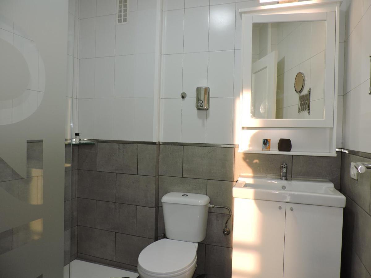 Casas Insel, Apartamentos En El Centro De Los Llanos 로스 야노스 데 아리다네 외부 사진