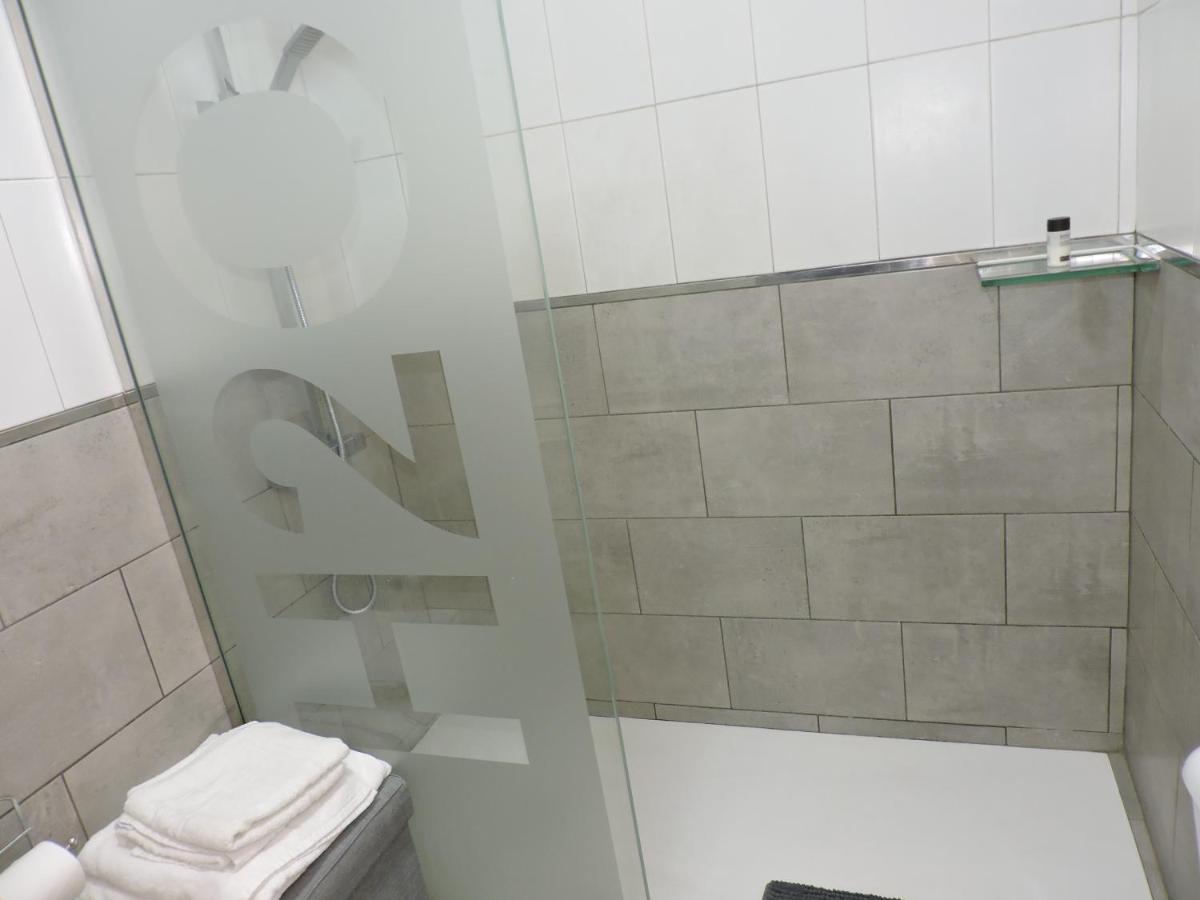 Casas Insel, Apartamentos En El Centro De Los Llanos 로스 야노스 데 아리다네 외부 사진
