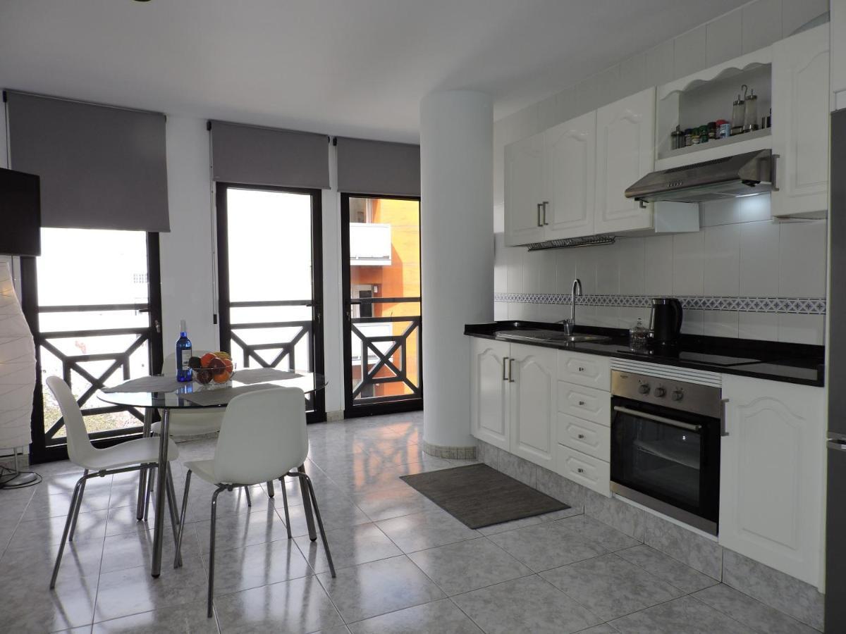 Casas Insel, Apartamentos En El Centro De Los Llanos 로스 야노스 데 아리다네 외부 사진